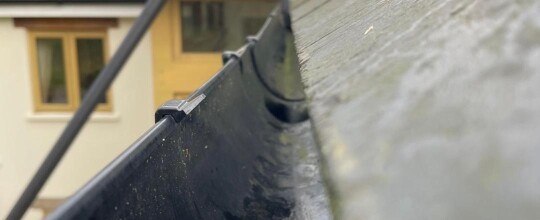gutter clean